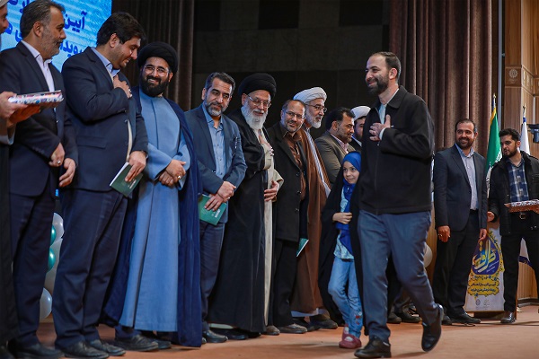 برگزاري مراسم تجليل از فعالان کانون هاي مساجد يزد